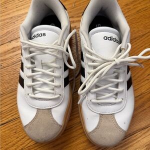 adidas Men’s White and Black Casual Sneaker